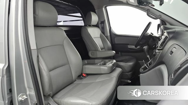 Hyundai The New Grand Starex id 4759941 из Кореи 8