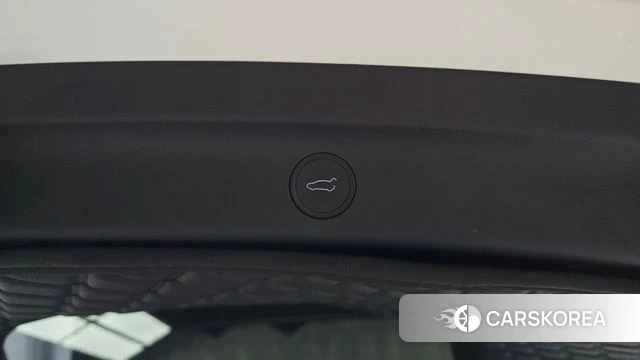 Tesla Model Y id 4952014 из Кореи 8