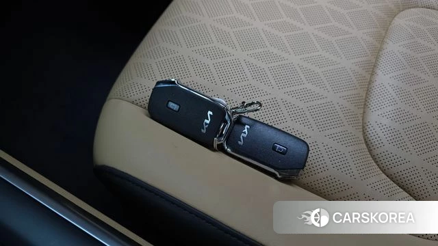 Kia Carnival 4th generation id 4735365 из Кореи 8
