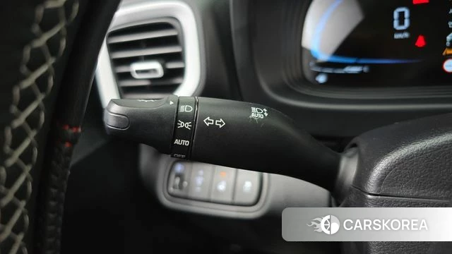 Hyundai Venue id 4640529 из Кореи 8