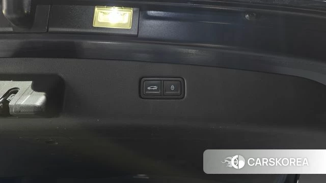 Genesis GV70 id 4951305 из Кореи 8