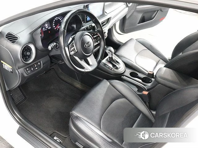 Kia Come New K3 id 4966848 из Кореи 8