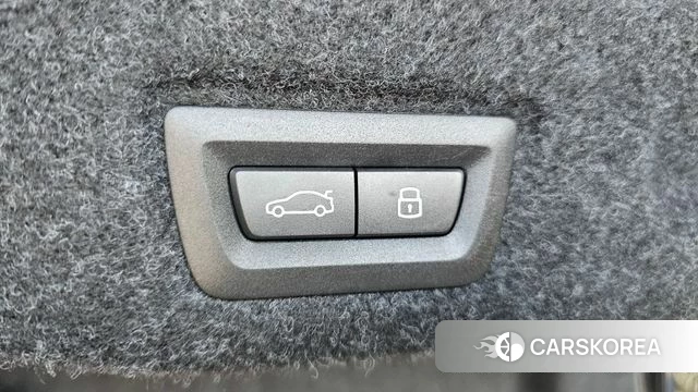 BMW 5 Series (G60) id 4964220 из Кореи 8
