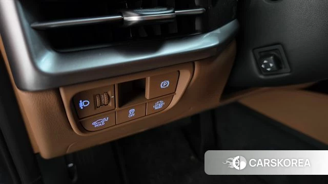 Hyundai Grandeur Hybrid (GN7) id 4778432 из Кореи 8