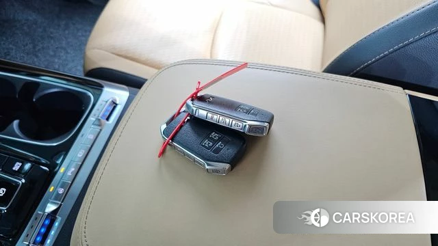 Kia Carnival 4th generation id 4992010 из Кореи 8