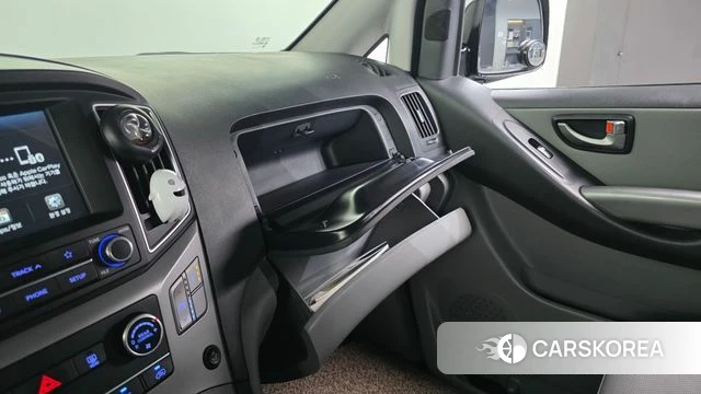 Hyundai The New Grand Starex id 4683908 из Кореи 8