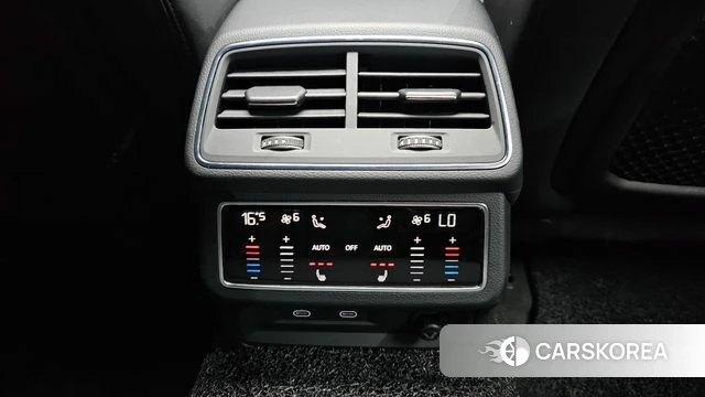 Audi A7 (4K) id 4899380 из Кореи 8