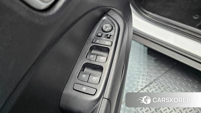 Hyundai Venue id 4717318 из Кореи 8