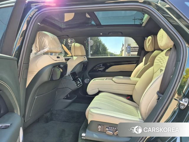 Bentley Bentayga id 4773296 из Кореи 8