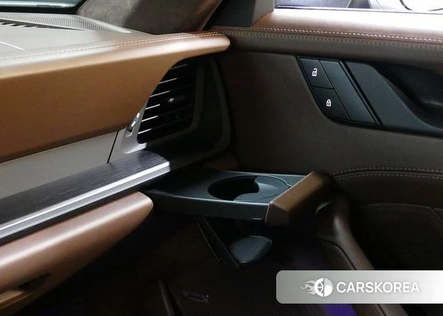 Porsche 911(992) id 4996489 из Кореи 8