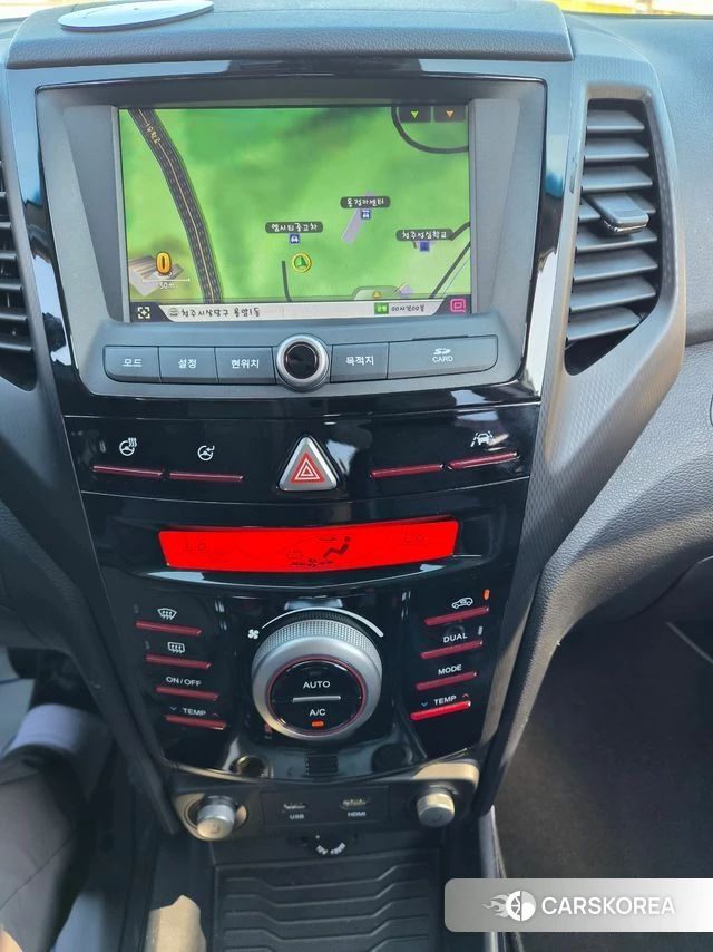 Ssangyong Tivoli Air id 5035754 из Кореи 8