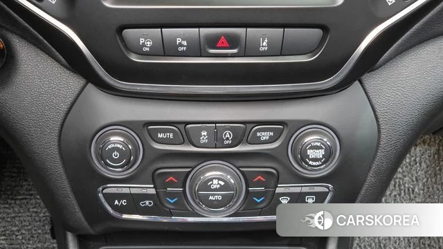 Jeep Cherokee (KL) id 4918542 из Кореи 8