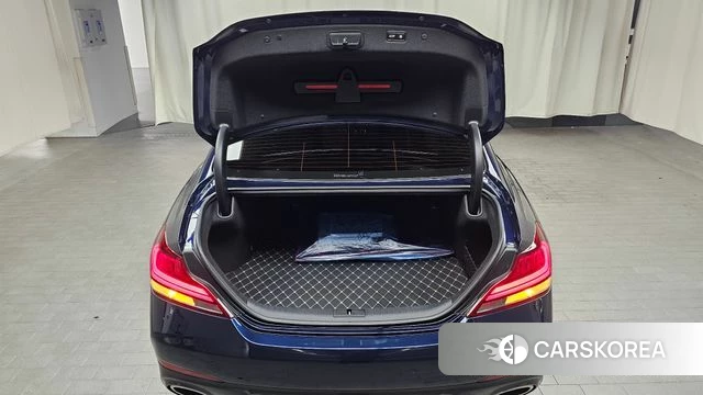 Genesis G70 id 5029159 из Кореи 8