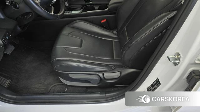Hyundai Avante Hybrid (CN7) id 5027519 из Кореи 8