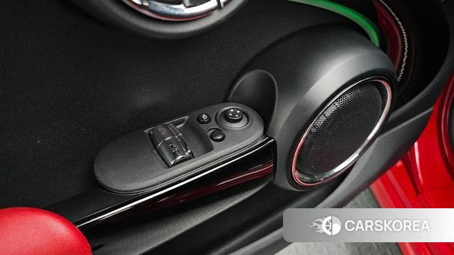 Mini Cooper S id 4923639 из Кореи 8