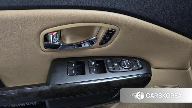 Kia The New Carnival id 5018700 из Кореи 8