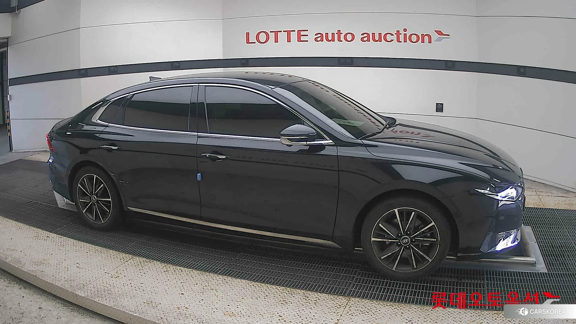 Hyundai Grandeur id 4990001 из Кореи 8