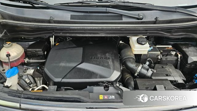 Hyundai Staria id 4745498 из Кореи 8