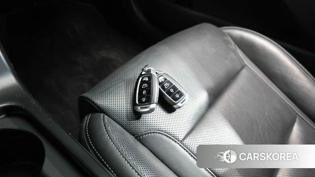Hyundai Grandeur IG id 4988320 из Кореи 8