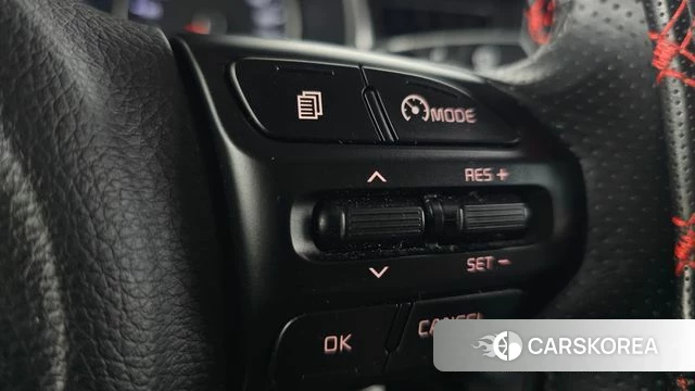 Kia Stonic id 5035105 из Кореи 8