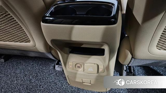 Kia The New Carnival id 5048318 из Кореи 8