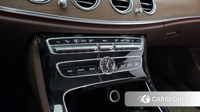 Mercedes-Benz E-Class W213 id 4953215 из Кореи 8
