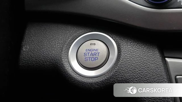 Hyundai Avante AD id 4993621 из Кореи 8