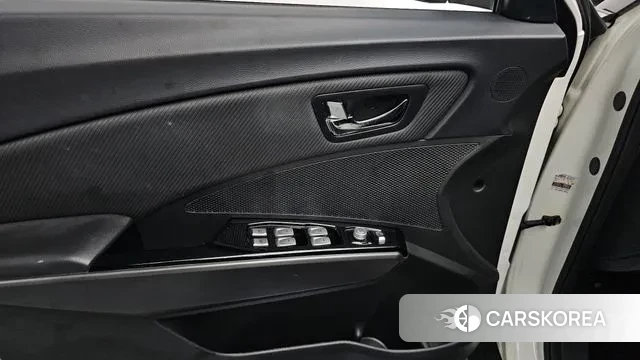 Ssangyong Tivoli Air id 3297652 из Кореи 8