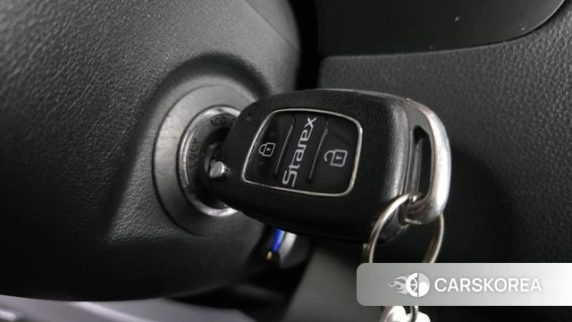 Hyundai The New Grand Starex id 4672795 из Кореи 8