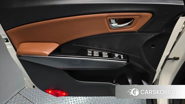 Ssangyong Tivoli Armor id 4960159 из Кореи 8