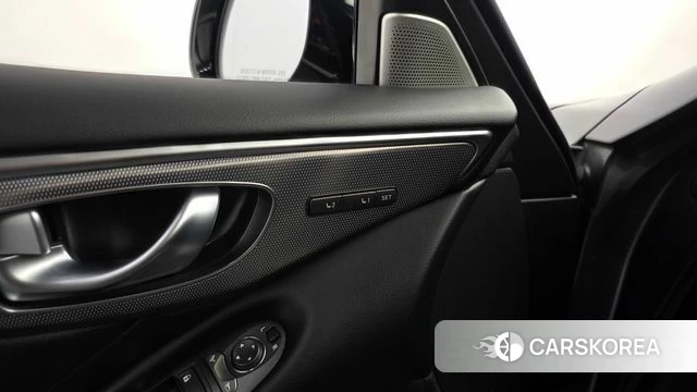 Infiniti Q50 id 4967849 из Кореи 8