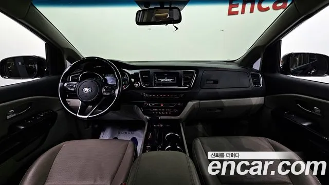 Kia The New Carnival id 2527424 из Кореи 8