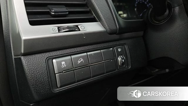 Ssangyong Rexton Sports id 5004453 из Кореи 8