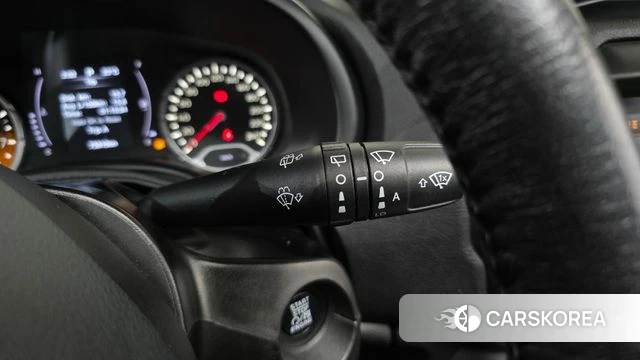 Jeep Renegade id 5018782 из Кореи 8