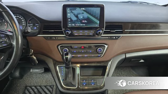 Hyundai The New Grand Starex id 5042261 из Кореи 8