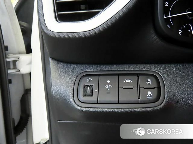Hyundai Venue id 5053699 из Кореи 8