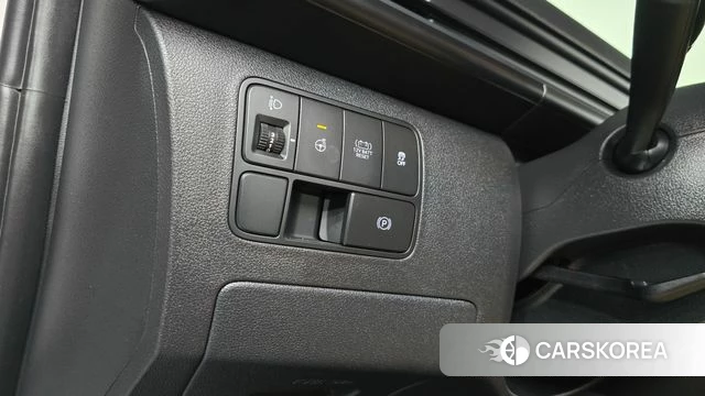 Hyundai Staria id 4612466 из Кореи 8