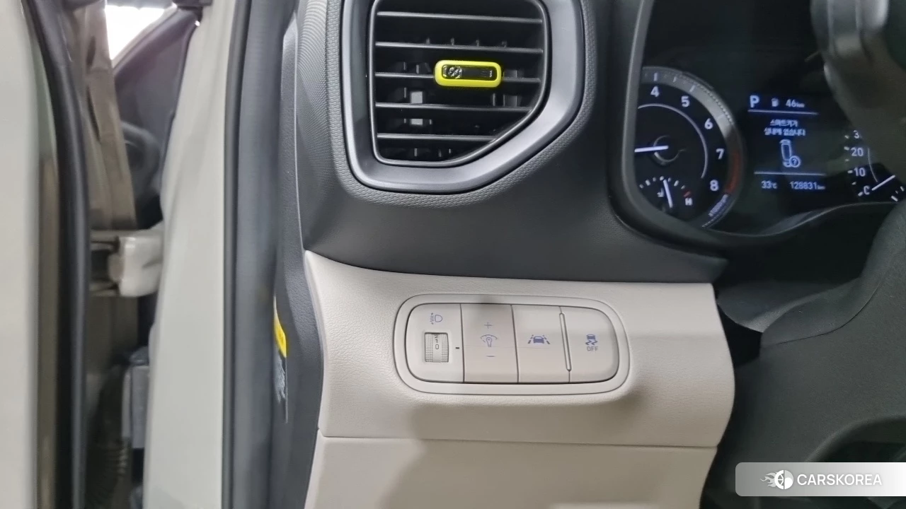 Hyundai Venue id 4759892 из Кореи 8