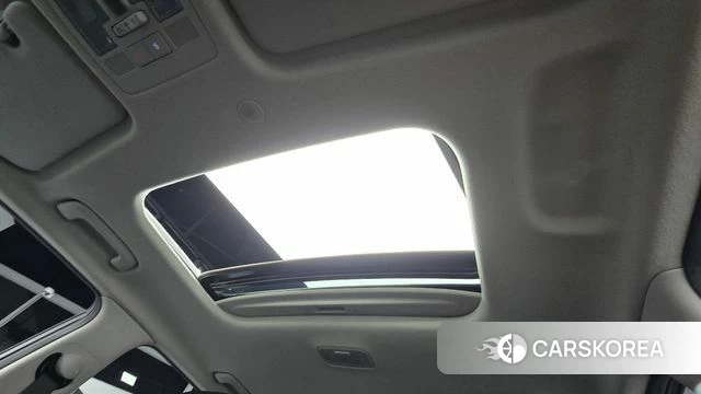 Hyundai Venue id 4987845 из Кореи 8