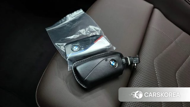 BMW X1 (U11) id 5039240 из Кореи 8