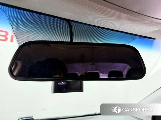 Hyundai Avante AD id 4638332 из Кореи 8