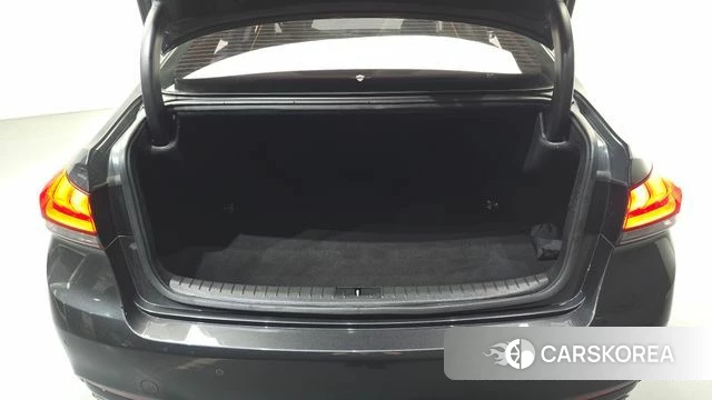 Genesis G80 id 4918925 из Кореи 8