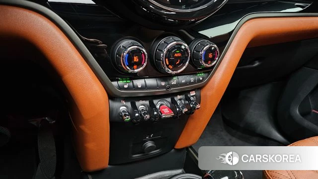 Mini Cooper S Countryman id 3915661 из Кореи 8