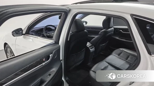 Hyundai Grandeur IG id 3682675 из Кореи 8