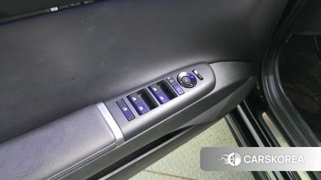Hyundai Grandeur (GN7) id 4981146 из Кореи 8