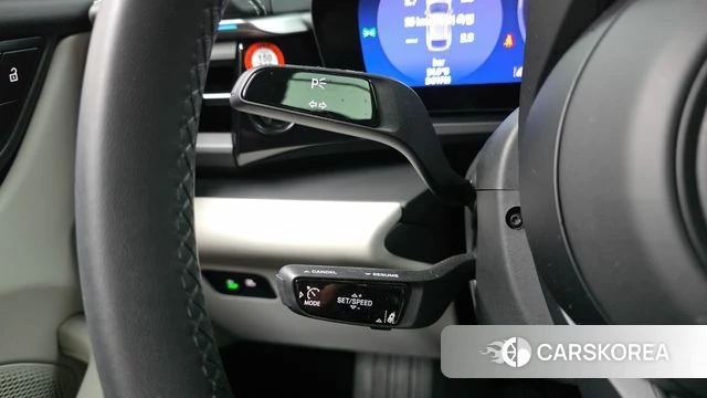 Porsche Makan EV id 4778177 из Кореи 8