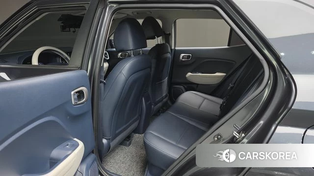 Hyundai Venue id 5040346 из Кореи 8