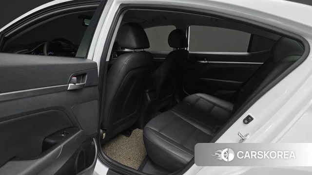 Hyundai The New Avante AD id 4998319 из Кореи 8