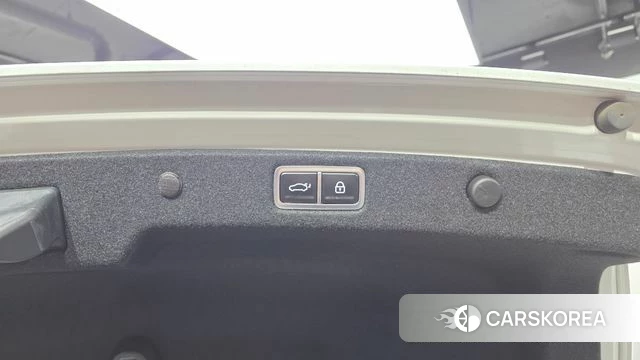 Hyundai Grandeur Hybrid (GN7) id 4995957 из Кореи 8
