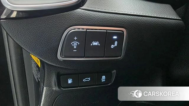 Hyundai Grandeur IG Hybrid id 4952993 из Кореи 8